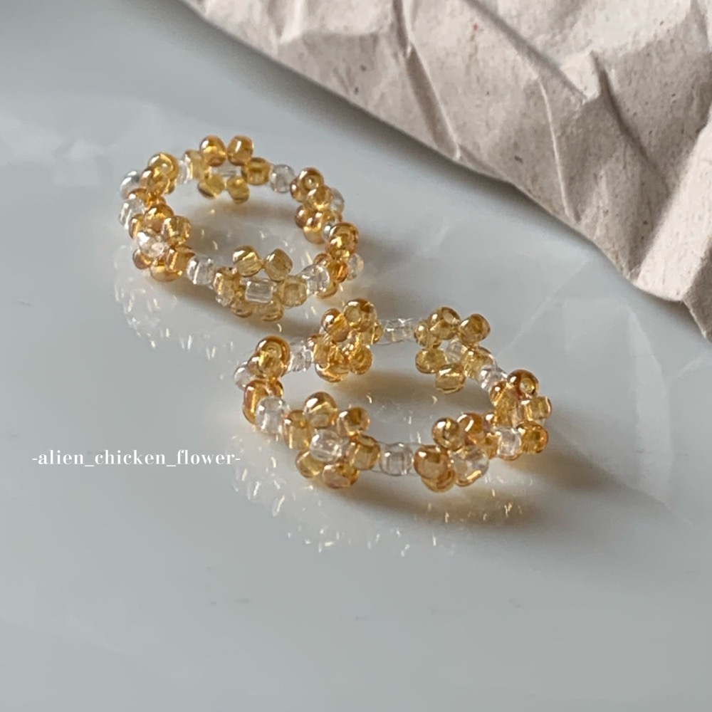 𝓐𝓬𝓯🍿外星家ㄟ串珠戒指·͜· 透亮琥珀色小花系列·͜· 手工串珠·͜· 串珠戒指·͜· 戒指·-細節圖4