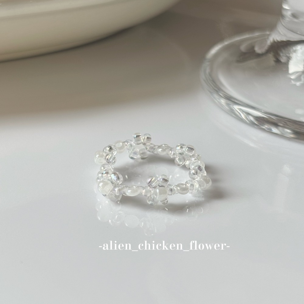 𝓐𝓬𝓯🍿外星家ㄟ串珠戒指·͜· 透白小雪花們❄️·͜· 手工串珠·͜· 串珠戒指·͜· 戒指·͜·-細節圖6