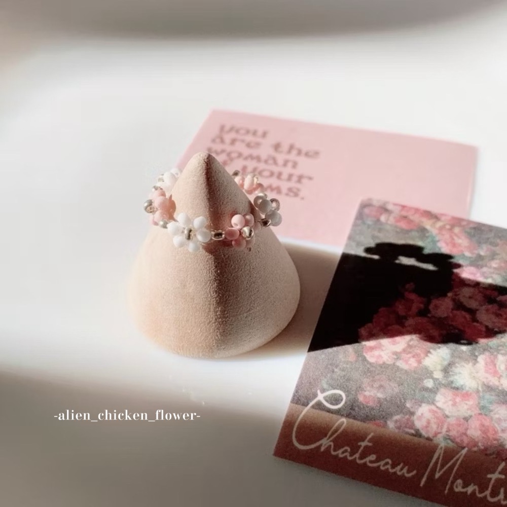 𝓐𝓬𝓯🍿外星家ㄟ串珠戒指·͜· 肉粉小花花🌷串珠戒指·͜· 手工串珠·͜· 串珠戒指·͜· 戒指·͜·-細節圖4