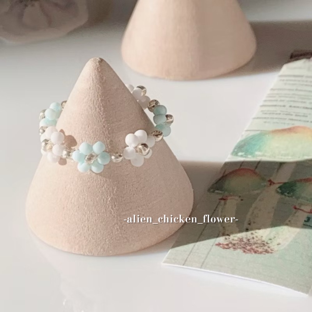 𝓐𝓬𝓯🍿外星家ㄟ串珠戒指·͜· 清涼藍色小花花系列串珠戒指·͜· 手工串珠·͜· 串珠戒指·͜· 戒指·͜·-細節圖8