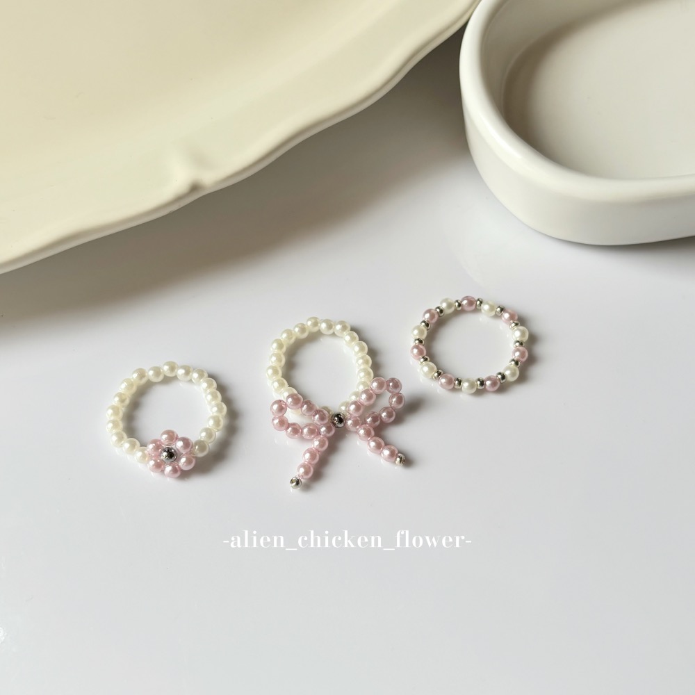 𝓐𝓬𝓯🍿外星家ㄟ串珠戒指·͜· 紫嫣粉花花蝴蝶結🎀系列·͜· 手工串珠·͜· 串珠戒指·͜· 戒指·͜·-細節圖2