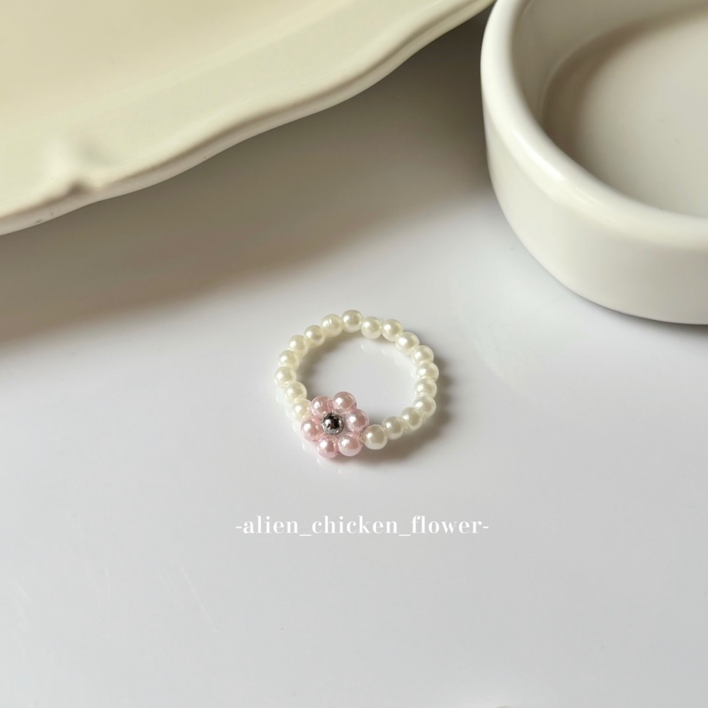 𝓐𝓬𝓯🍿外星家ㄟ串珠戒指·͜· 紫嫣粉花花蝴蝶結🎀系列·͜· 手工串珠·͜· 串珠戒指·͜· 戒指·͜·-規格圖7