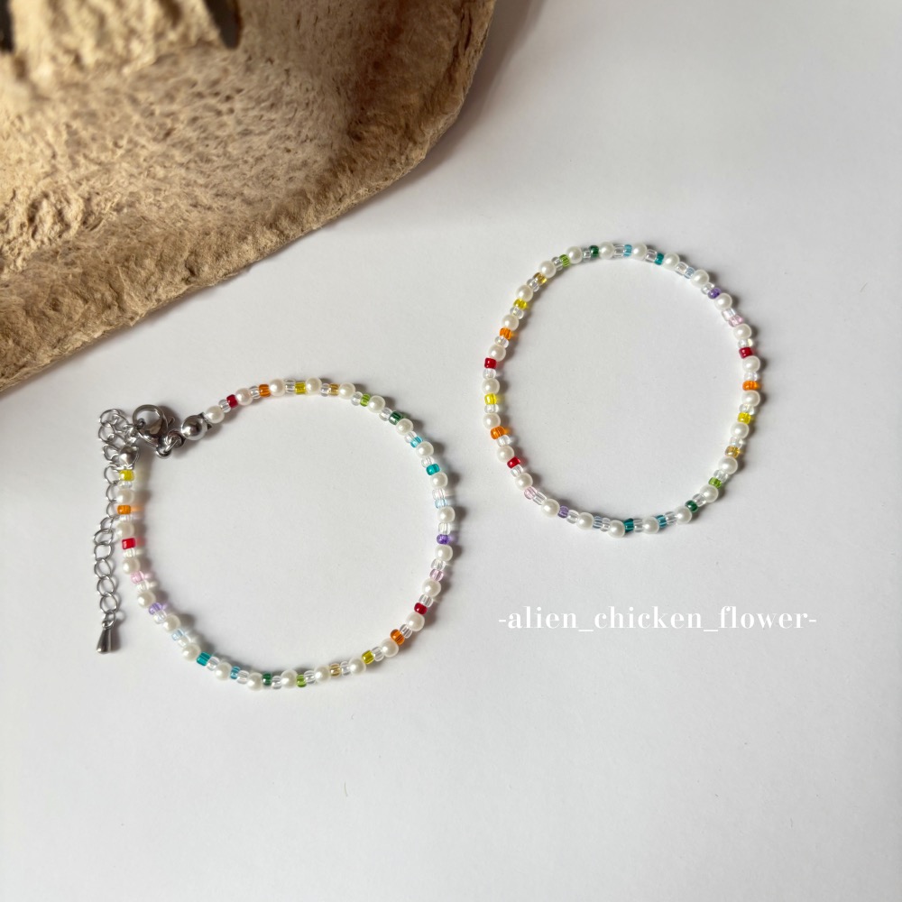 𝓐𝓬𝓯🍿外星家ㄟ串珠手鍊·͜· 大家許願ㄉ七彩小精靈🧚🏻‍♀️手鏈款系列·͜· 手工串珠·͜·串珠手鍊·͜·-細節圖3