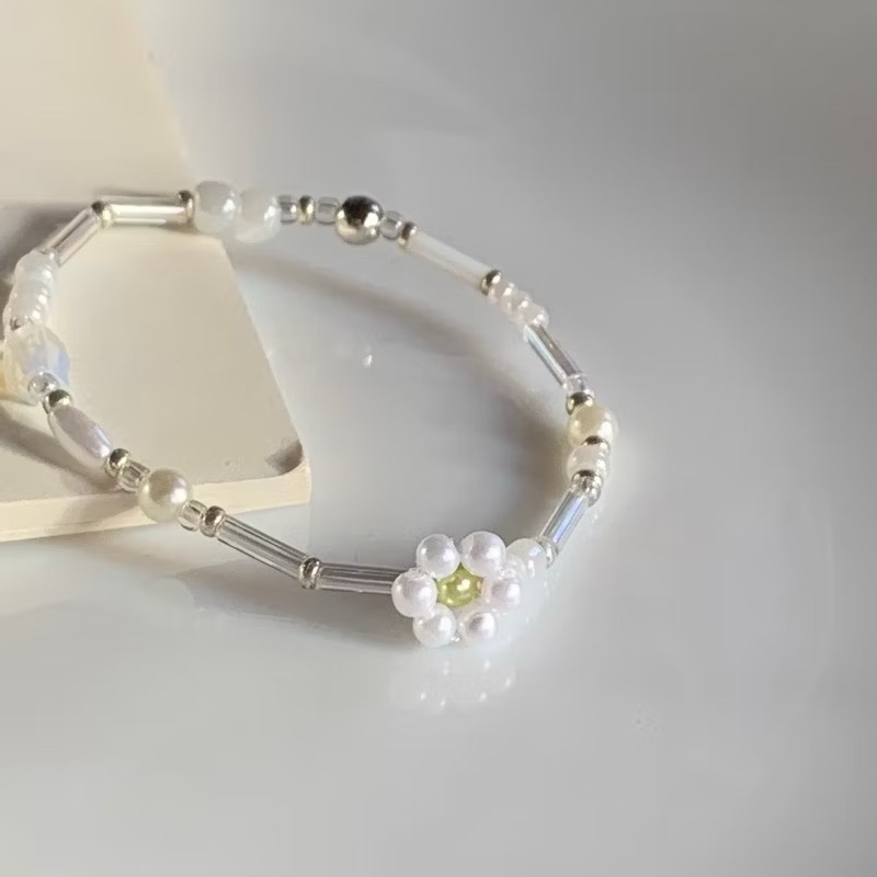 𝓐𝓬𝓯🍿外星家ㄟ串珠手鍊·͜·梨花色白氣質串珠手鍊✨🫧 ·͜· 手工串珠·͜· 串珠手鍊·͜· 手鍊·͜· 手-細節圖4
