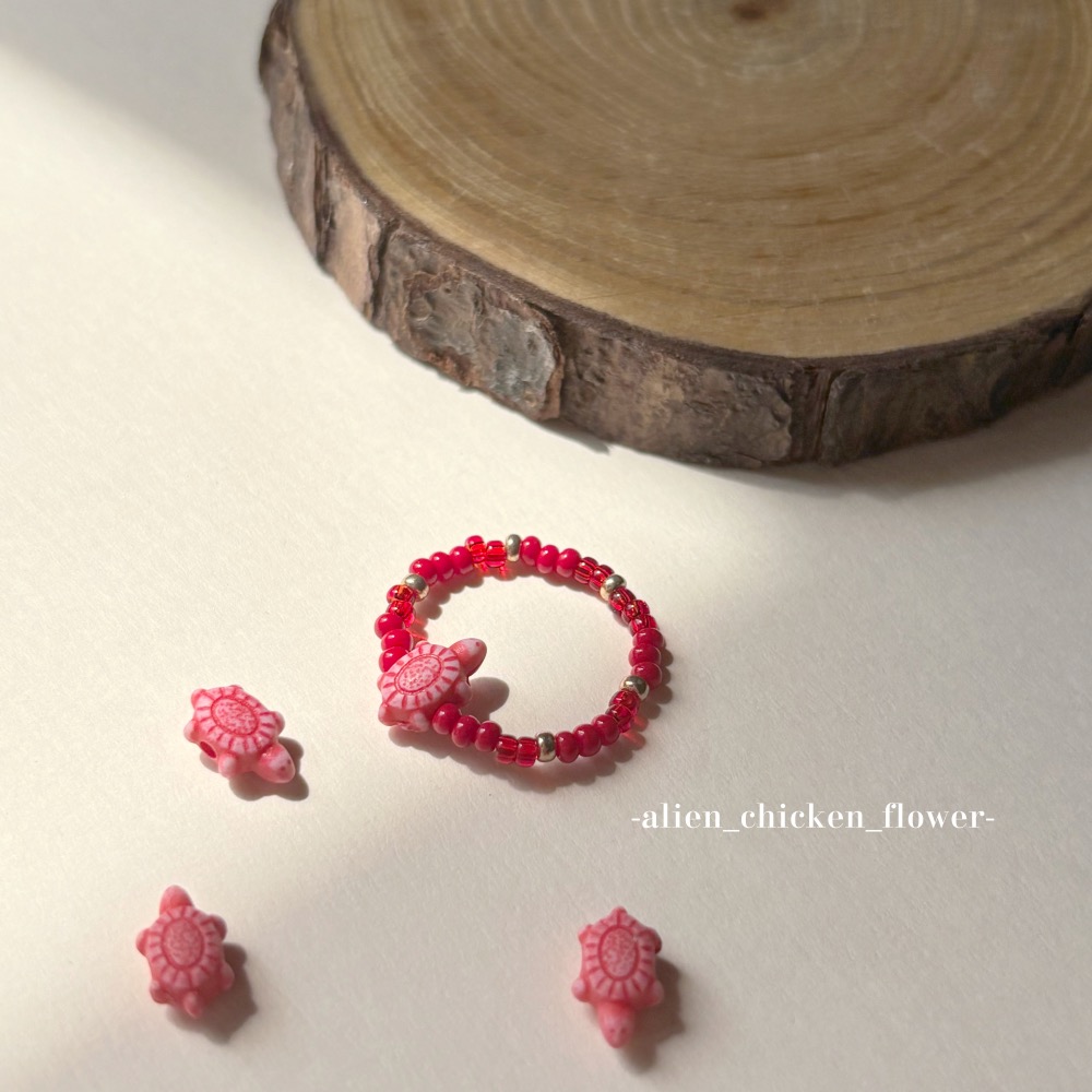 𝓐𝓬𝓯🍿外星家ㄟ串珠戒指·͜·富貴吉祥又長壽紅龜粿小戒指🐢🧧🎊·͜· 手工串珠·͜· 串珠戒指·͜· 戒指-細節圖3