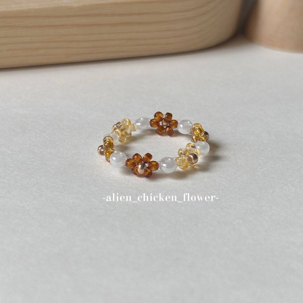𝓐𝓬𝓯🍿外星家ㄟ串珠戒指·͜· 秋雪小花🍂☃️系列·͜· 手工串珠·͜· 串珠戒指·͜· 戒指·͜·-細節圖6