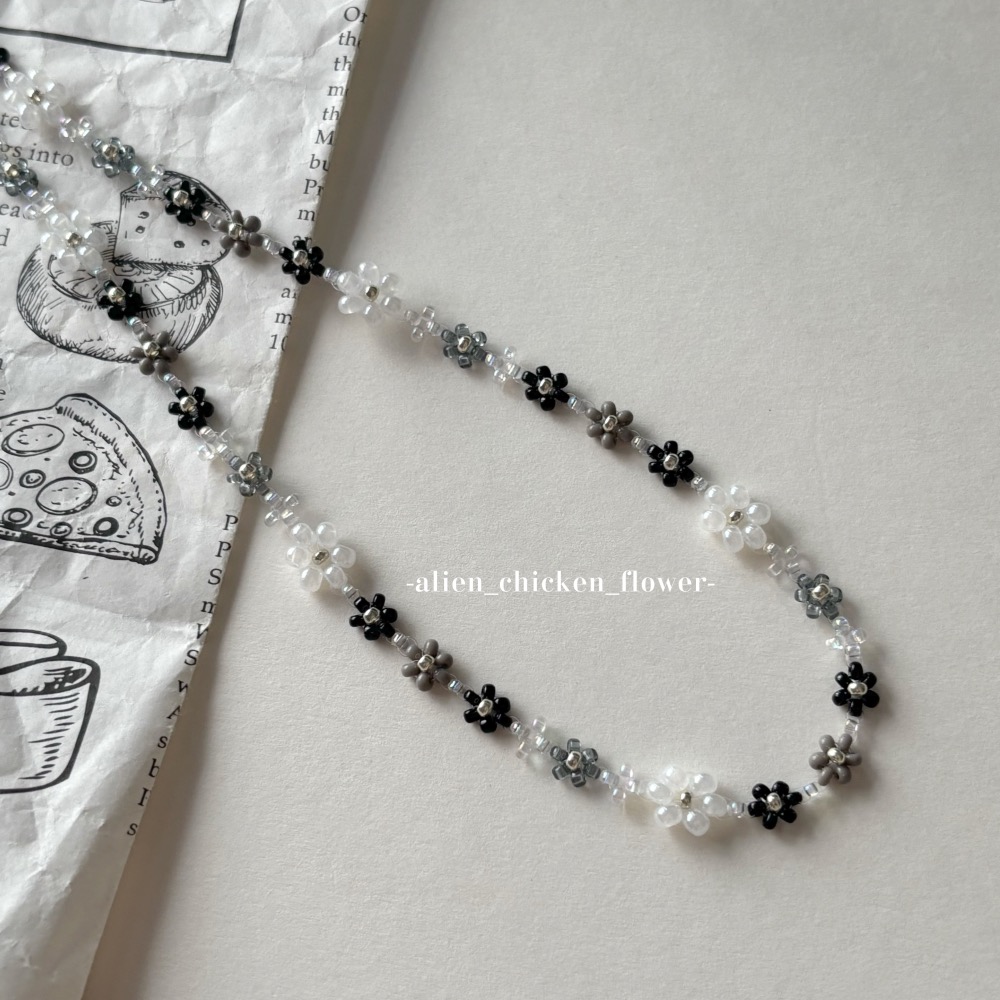 𝓐𝓬𝓯🍿外星家ㄟ串珠項鍊·͜· 🩶✨萬眾期待ㄉ銀黑白花花項鍊！· 手工串珠·͜· 串珠項鍊·͜· 項鍊·͜·-細節圖3