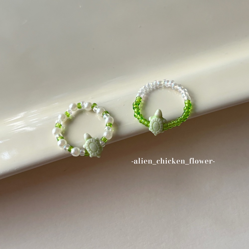 𝓐𝓬𝓯🍿外星家ㄟ串珠戒指·͜· 一定要來看！這個深得我心滴小烏龜戒指🐢· 手工串珠·͜· 串珠戒指·͜· 戒指-細節圖2