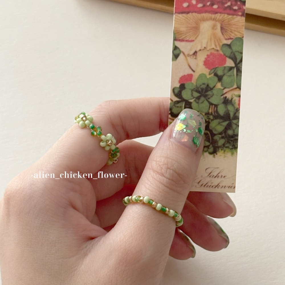 𝓐𝓬𝓯🍿外星家ㄟ串珠戒指·͜· 矮牆下ㄉ酢漿草☘️花花戒指系列· 手工串珠·͜· 串珠戒指·͜· 戒指·͜·-細節圖7