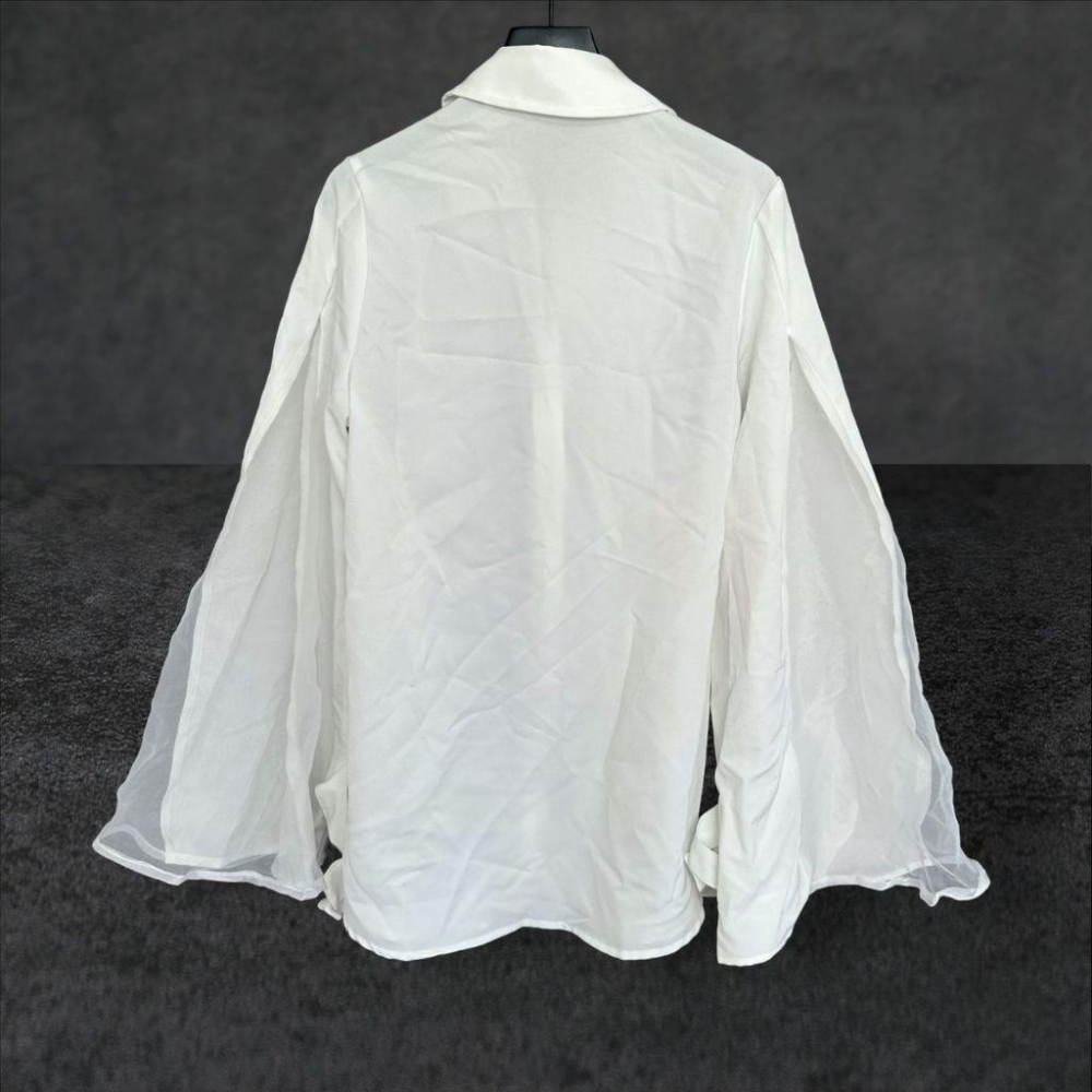 二手 1688 白黑 九成新大碼可 人造纖維綁繩蝴蝶結拚接雪紡寬袖S號 長袖 襯衫 VA1105﹝凡賽蘇﹞-細節圖4