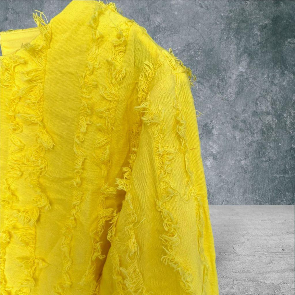 二手 CAT QUEEN 黃 九成五新 棉麻鬚邊造型後單扣喇叭袖口鬆緊帶 長袖 上衣 VA1031﹝凡賽蘇﹞-細節圖3