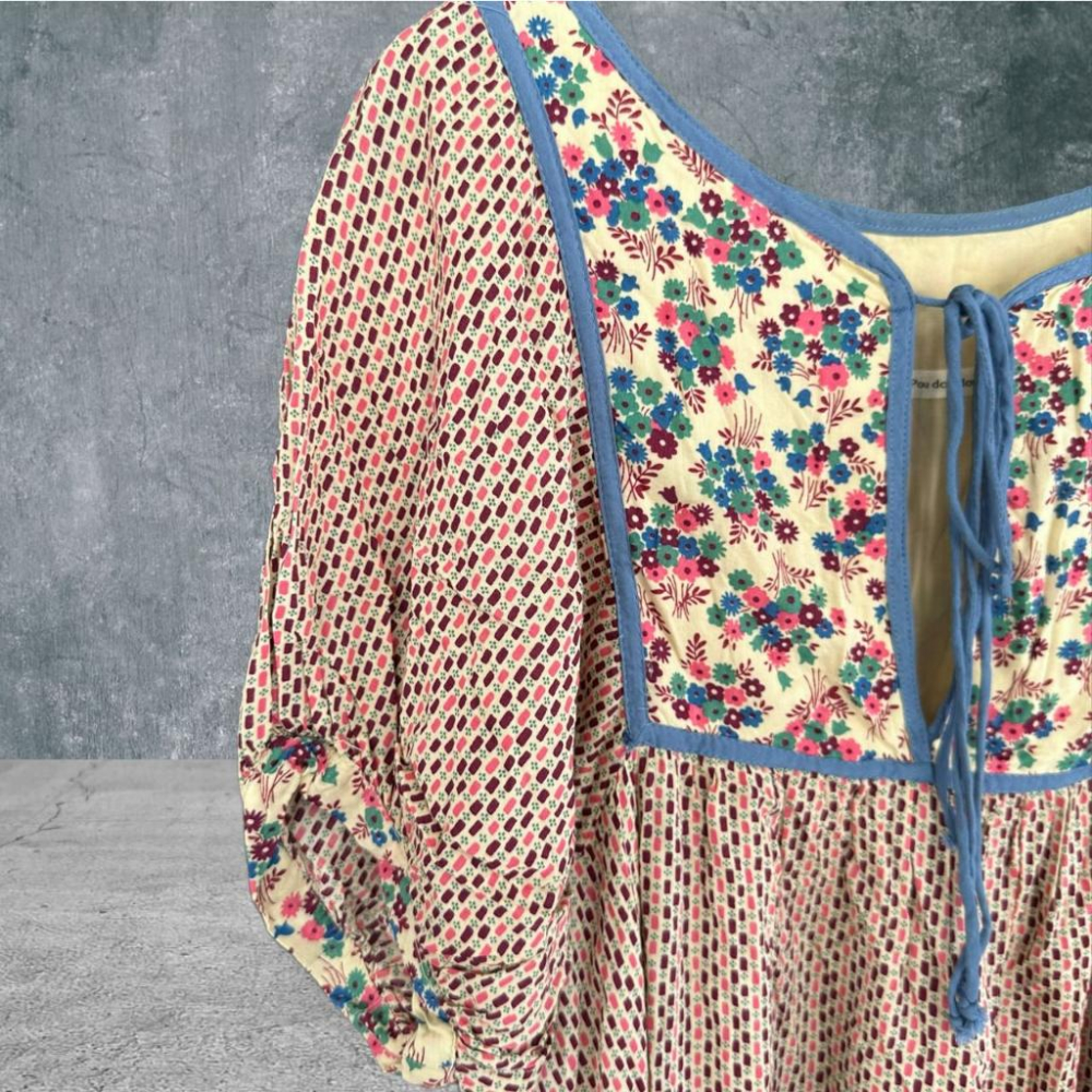 二手 Pou dou dou日本製 粉紅 九成新 復古棉麻V領綁繩蓬袖碎花裙擺娃娃裝 短袖 洋裝 VA508 ﹝凡賽蘇﹞-細節圖2