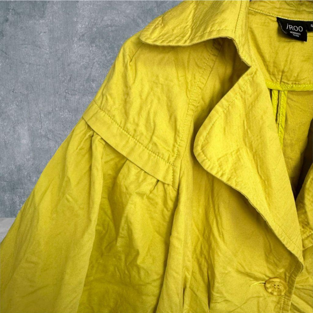 二手 IROO 芥末黃 九成新大碼可 棉麻落肩七分燈籠袖雙口袋連身裙風衣40號 大衣 外套 VA1016﹝凡賽蘇﹞-細節圖2