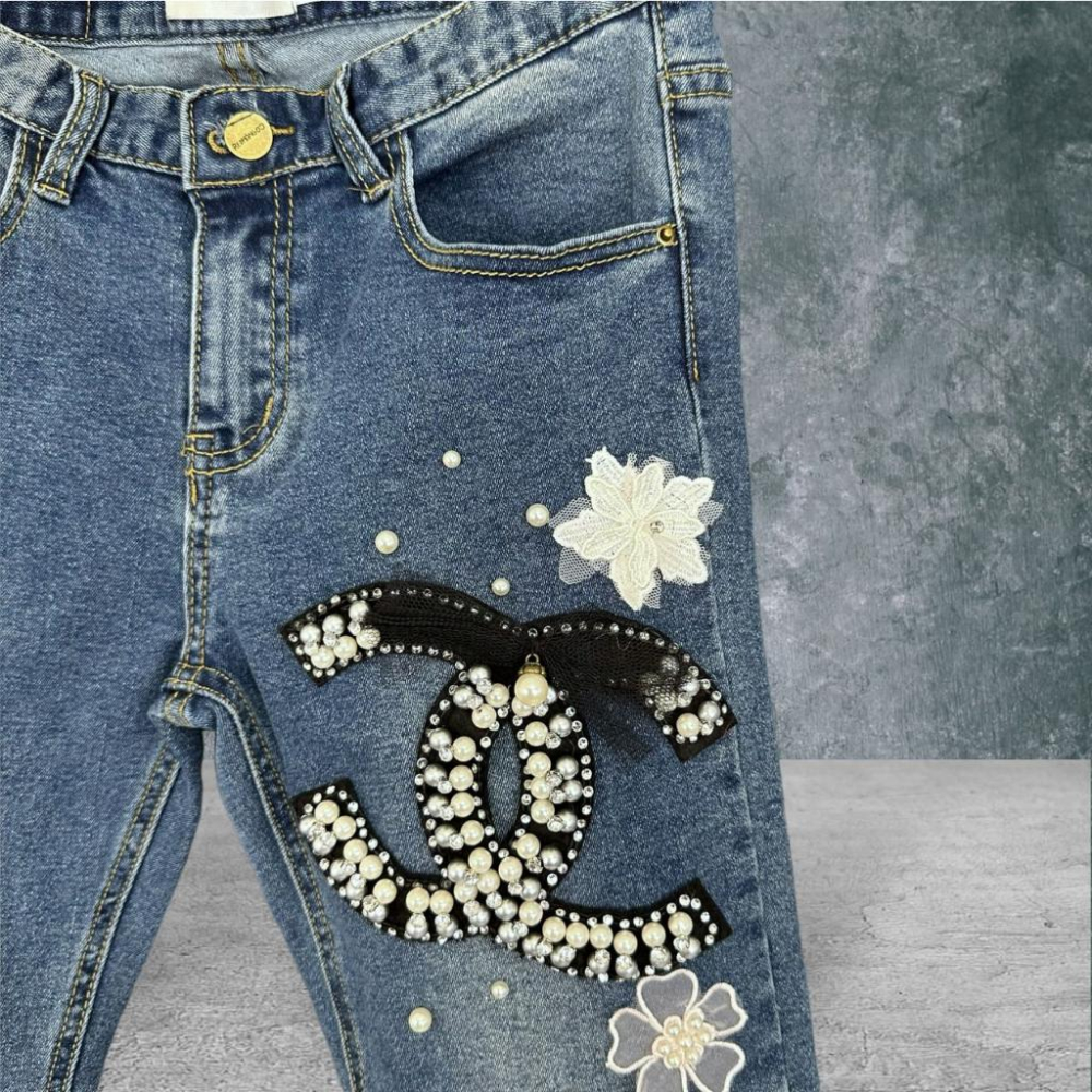 二手 DAMIA 韓國製 藍 刺繡花蕾絲珍珠水鑽彈性直筒顯瘦M號 牛仔 長褲 VA727﹝凡賽蘇﹞-細節圖2