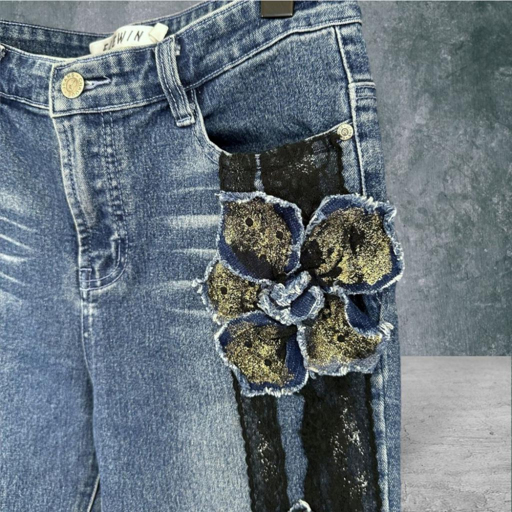 二手 ELEWIN 藍 復古刷色蕾絲牛仔花金粉彈性小喇叭11號 牛仔 長褲 VA719 ﹝凡賽蘇﹞-細節圖2