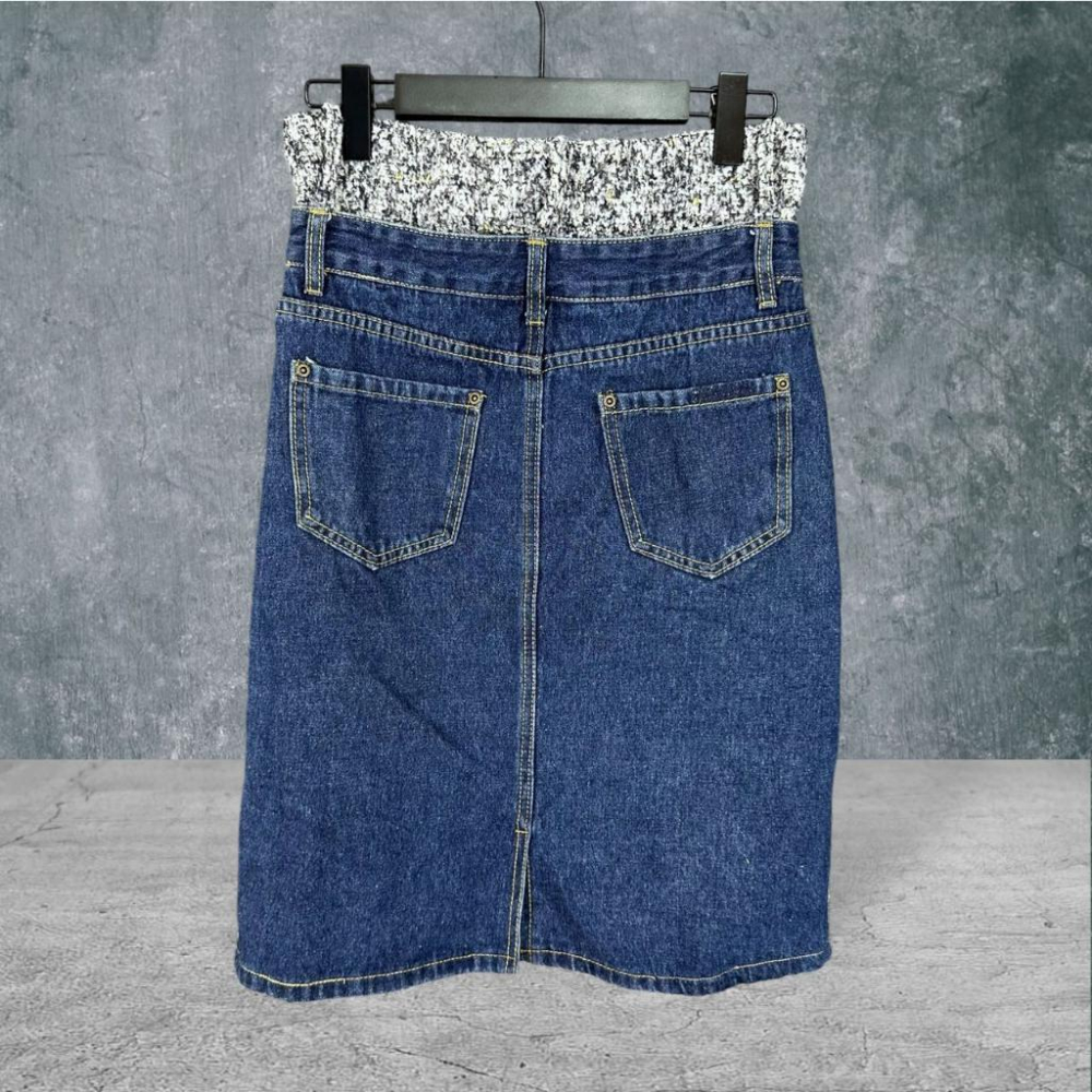 二手 PER ME 藍 牛仔拼接毛呢針織拼布水鑽後開衩直筒鉛筆裙 短裙 VA708﹝凡賽蘇﹞-細節圖3
