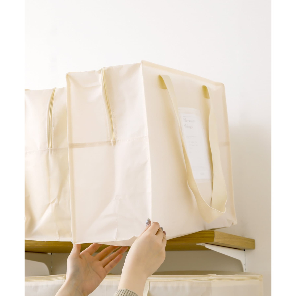 【預購】日本 3COINS 半透明收納提袋(L)-細節圖2