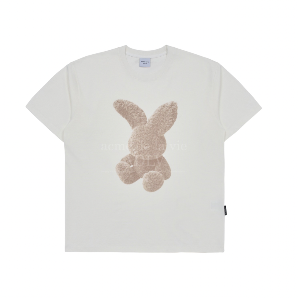 現貨 韓國 LE SSERAFIM 許允真 著用 ADLV  FUZZY RABBIT 小白兔短 TEE-細節圖6