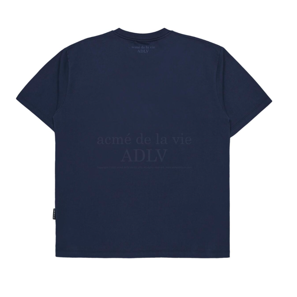 現貨 韓國 LE SSERAFIM 許允真 著用 ADLV  FUZZY RABBIT 小白兔短 TEE-細節圖11