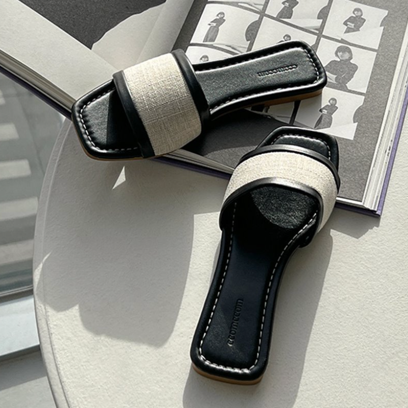 🇰🇷 韓國同步上新 ccomcom 撞色皮革 平底涼拖鞋-細節圖7