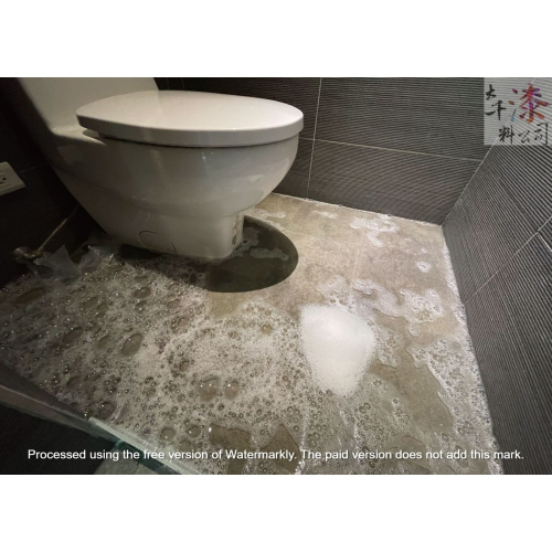 雨漏熱 9030 地板浸泡式止漏劑。浴室防水 高滲透性及結晶力。 施工簡便快速，常用於浸泡浴室地板。