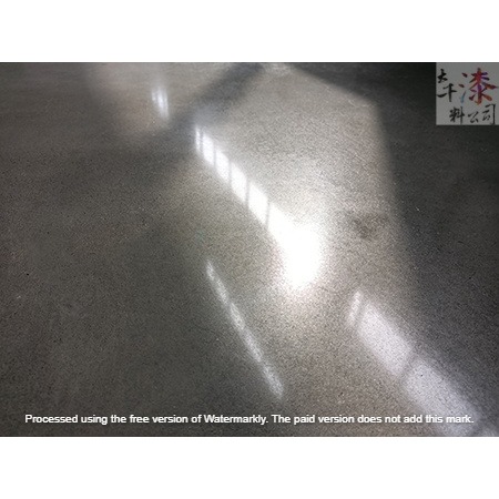 金絲猴 P-959 晶化拋光面漆。混凝土表面不易產生粉塵。抗髒污性，可減少機油、醬油...染色附著。提升地坪增亮抗污-細節圖3