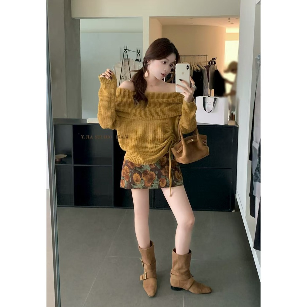 小香風-咖色一字肩針織小衫+裙子套装(波廠)-細節圖6