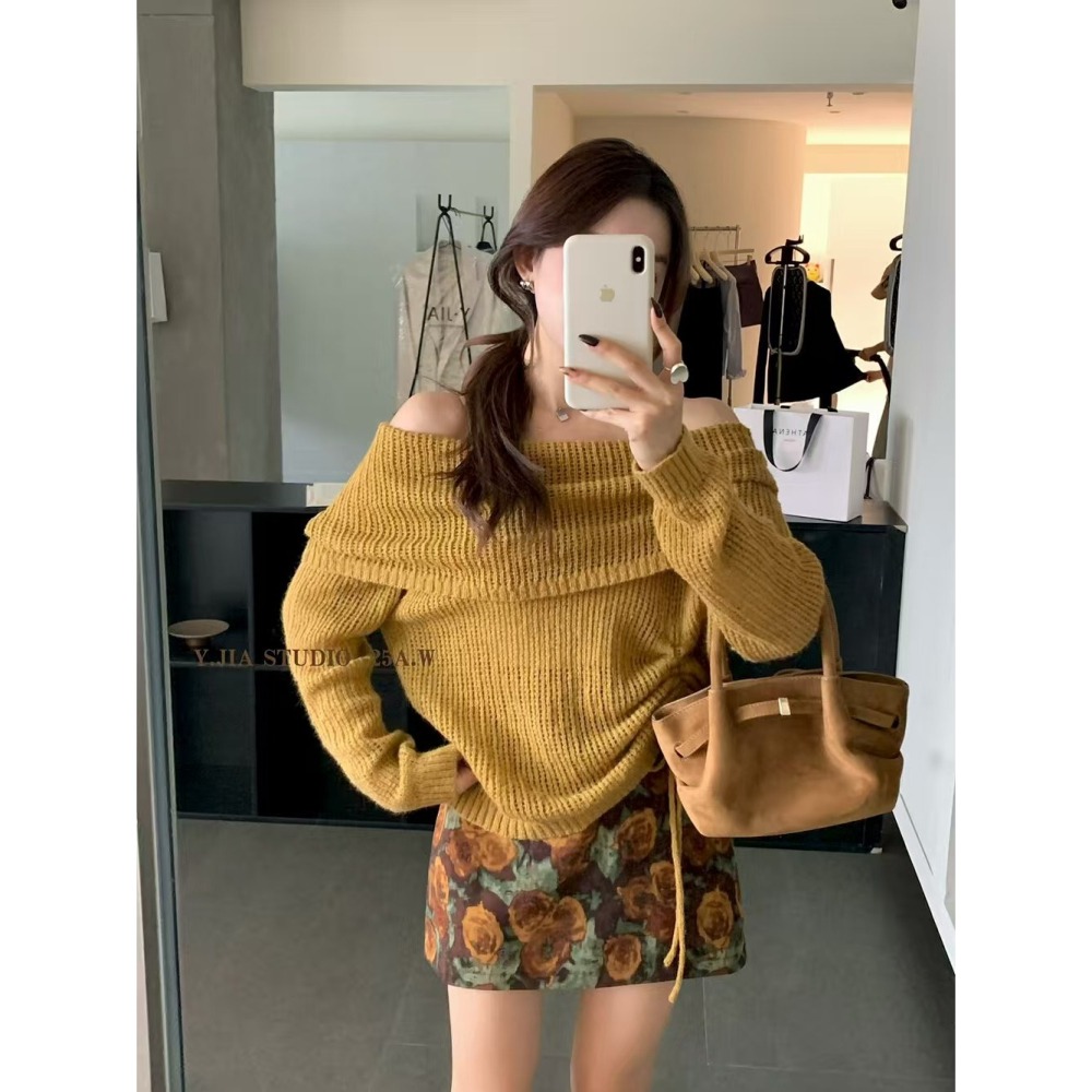 小香風-咖色一字肩針織小衫+裙子套装(波廠)-細節圖8