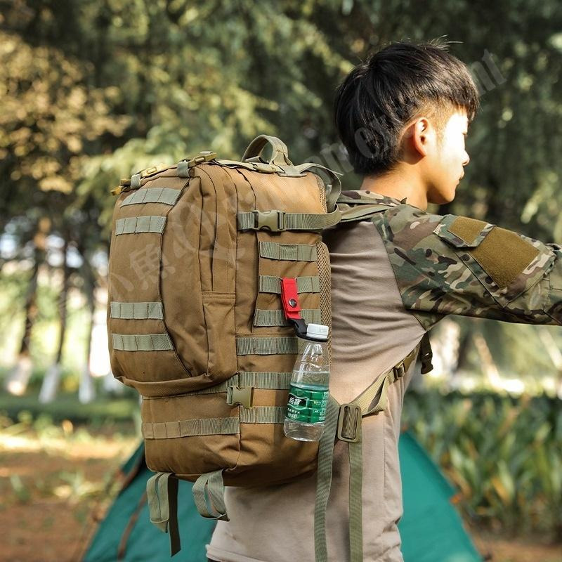 【小魚嚴選台灣現貨 】登山露營專用水瓶織帶卡扣 登山露營旅遊外出-細節圖7