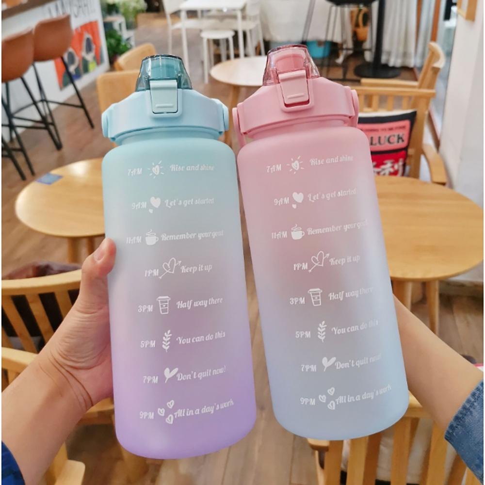 現貨配合蝦皮店到店隔日配【小魚嚴選生活家居】漸變磨砂超大容量2L水壺 兩公升冷水瓶 喝水神器 帶提把水杯 方便攜帶-細節圖2
