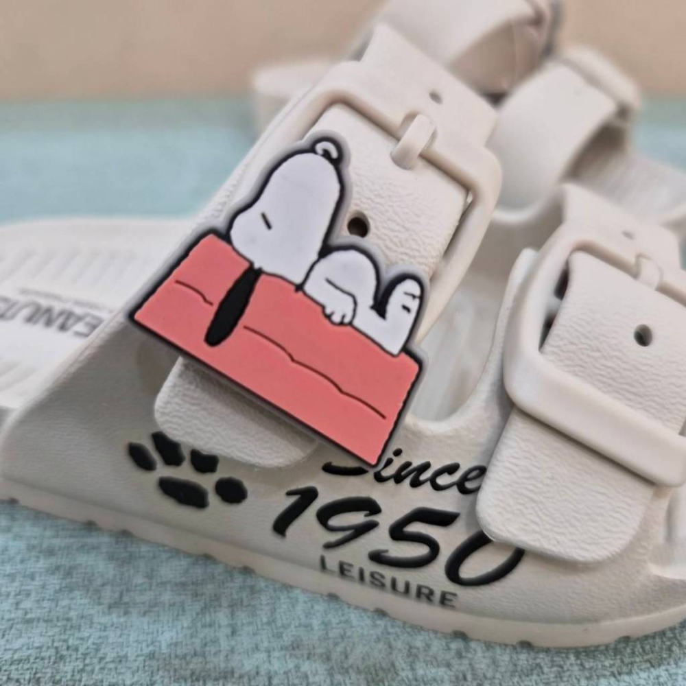 DISNEY 迪士尼 台灣製 正版授權 兒童拖鞋 防水拖鞋 輕量 黑 公主拖鞋 史努比拖鞋 米奇 小美人魚 325044-細節圖7