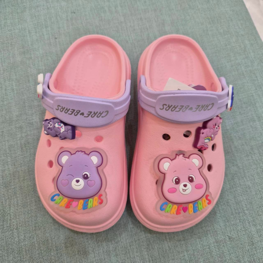 CAREBEARS 彩虹熊童鞋 女童 洞洞鞋 台灣製 正版 防水拖鞋 涼鞋 布希鞋 發亮 粉色 奶茶色 CB59993-細節圖6