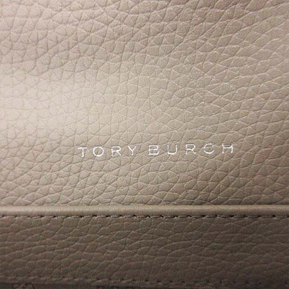 【TORY BURCH】素面皮革翻蓋斜背包-灰-細節圖4