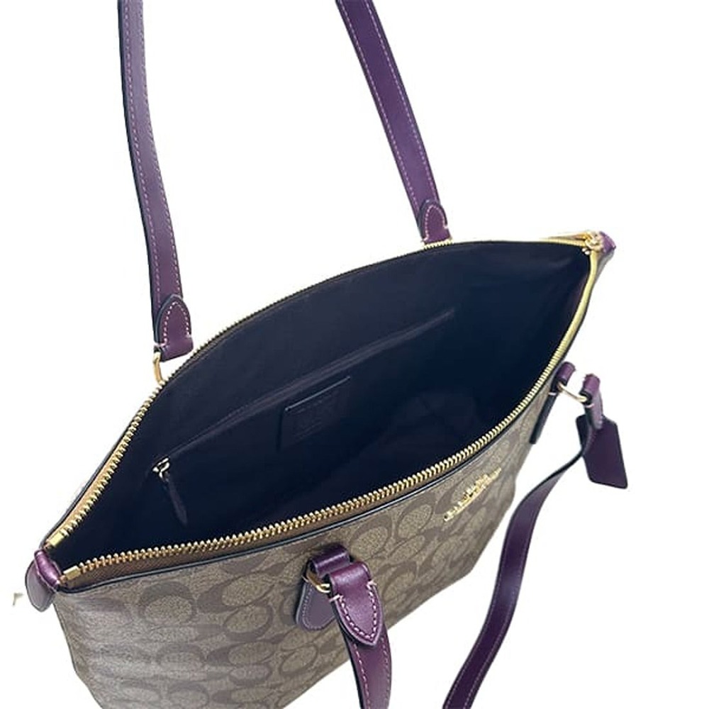 【COACH】經典LOGO滿版托特包-卡其紫色-細節圖4