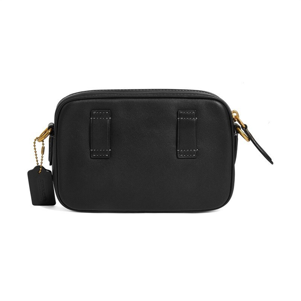 【COACH】素面皮革斜背腰包- 黑-細節圖4