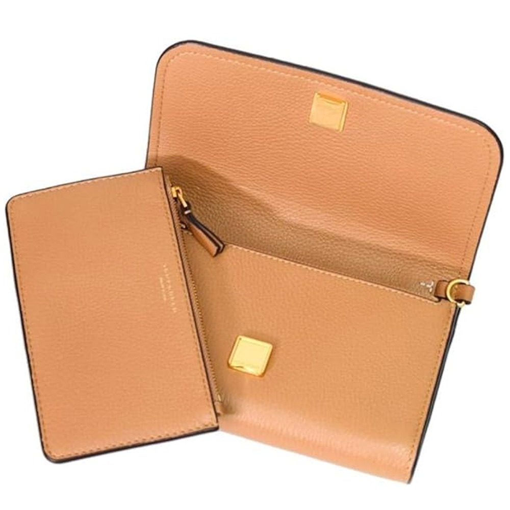 【TORY BURCH】素面皮革翻蓋斜背包-焦糖-細節圖2