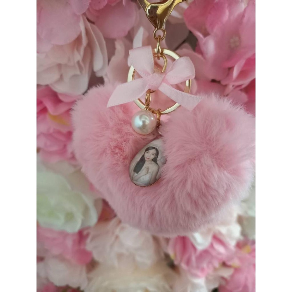 毛絨款愛心鑰匙圈&愛心水晶鑰匙圈/來圖訂製✅會給成品照💕(現貨供應、2日內快速出貨)★★★★★超優質😍超優惠~-細節圖4