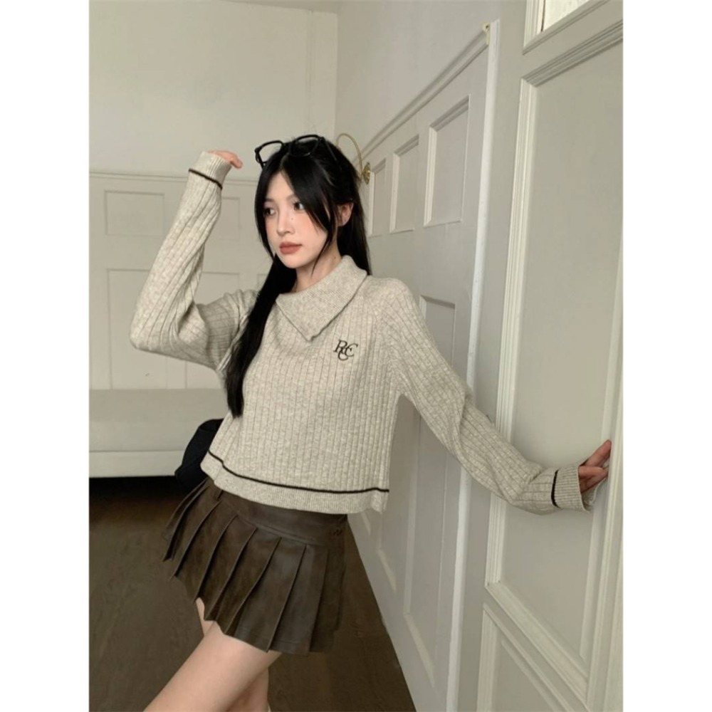 拉鍊高領字母刺繡針織短版上衣-細節圖4