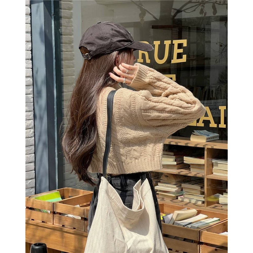 排扣麻花短版針織毛衣-細節圖11