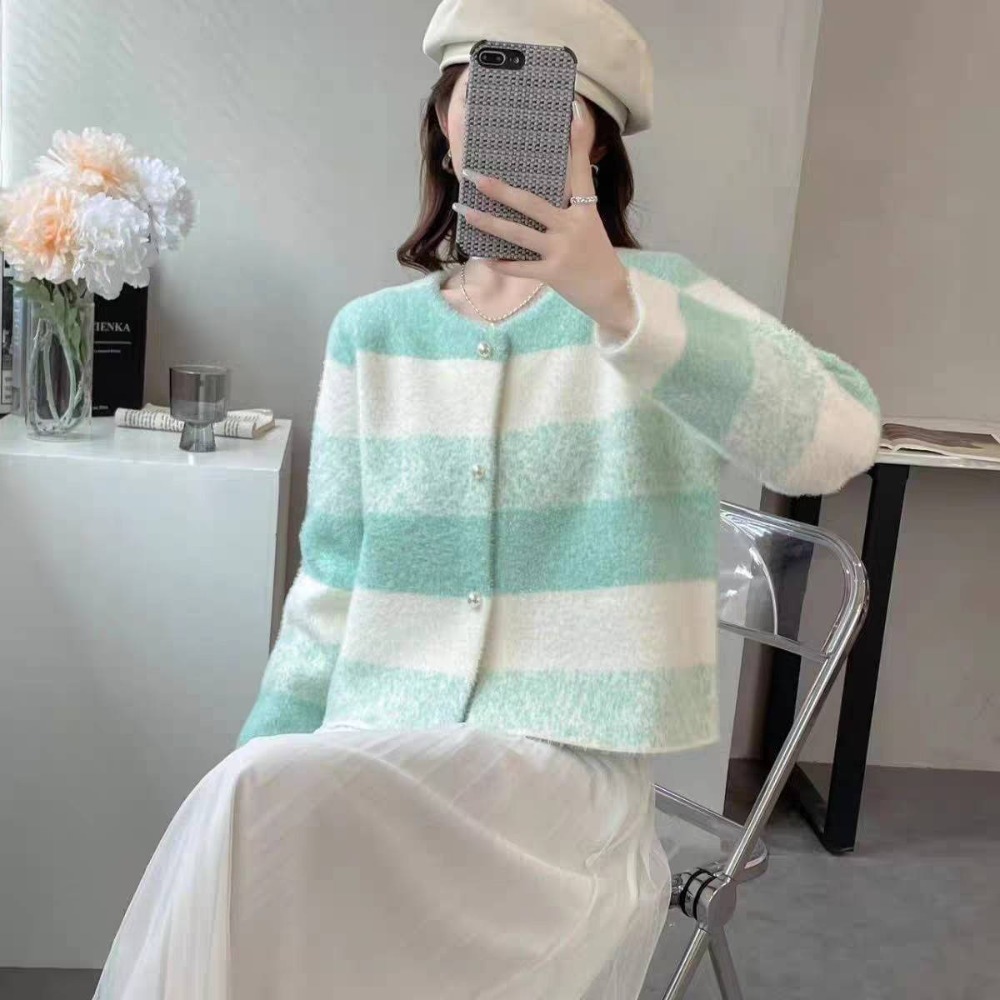 水貂毛漸層條紋針織外套-細節圖4