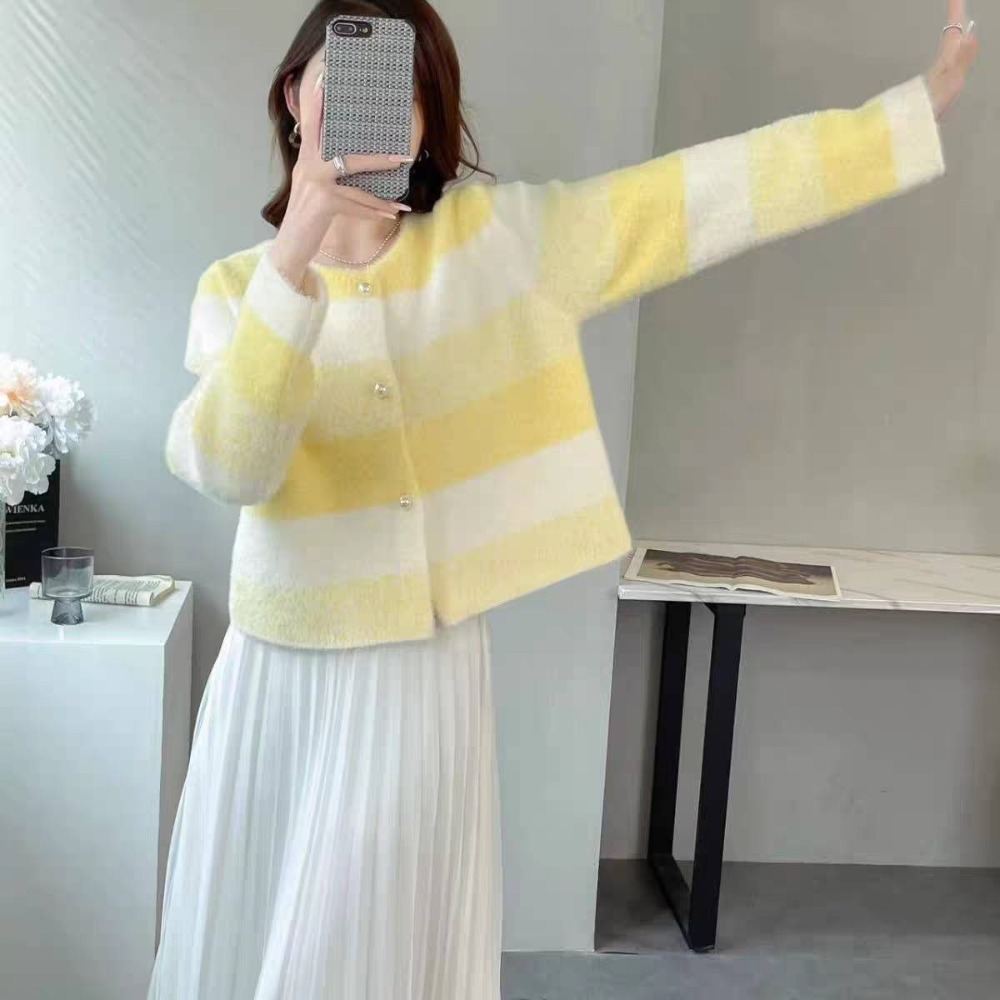 水貂毛漸層條紋針織外套-細節圖7