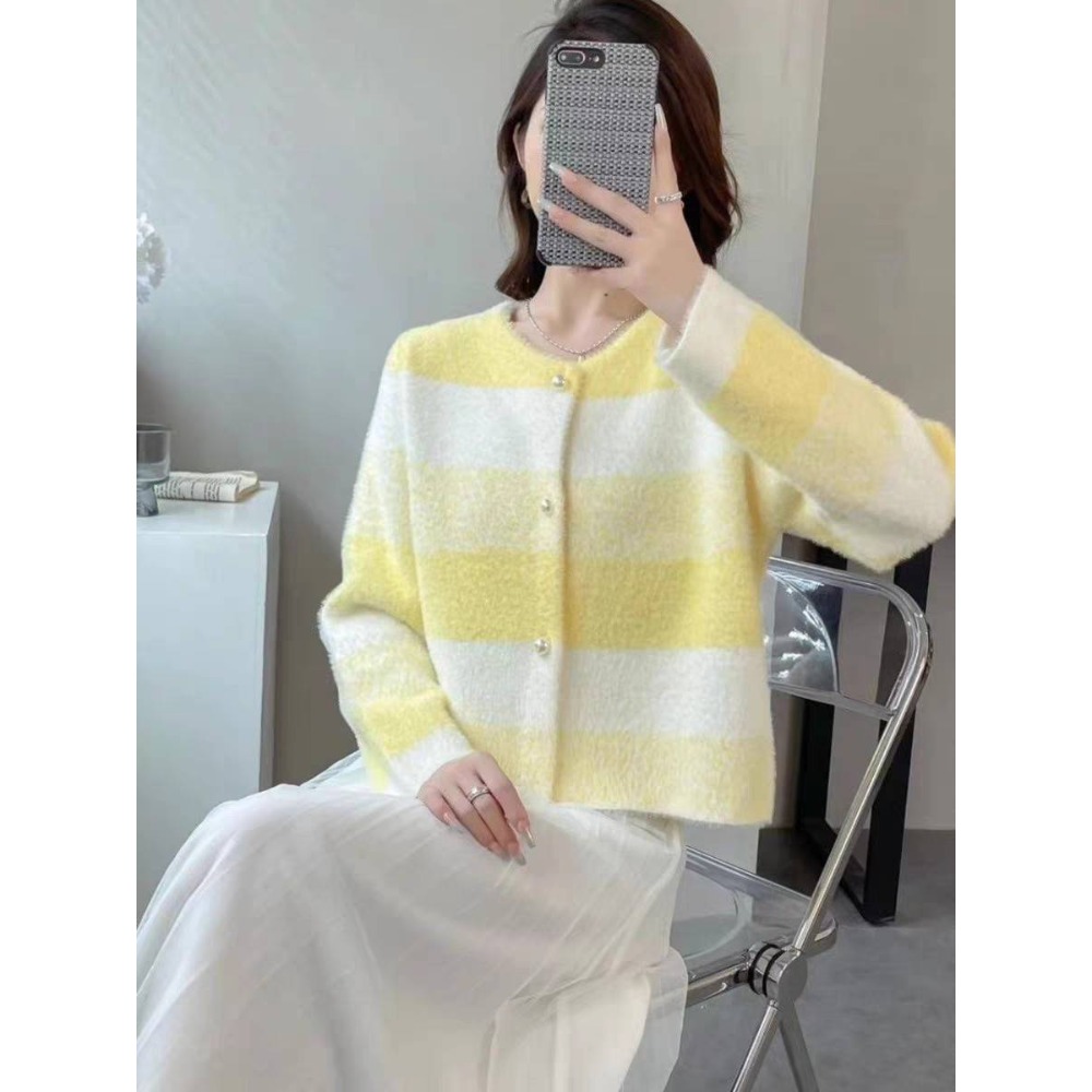 水貂毛漸層條紋針織外套-細節圖8