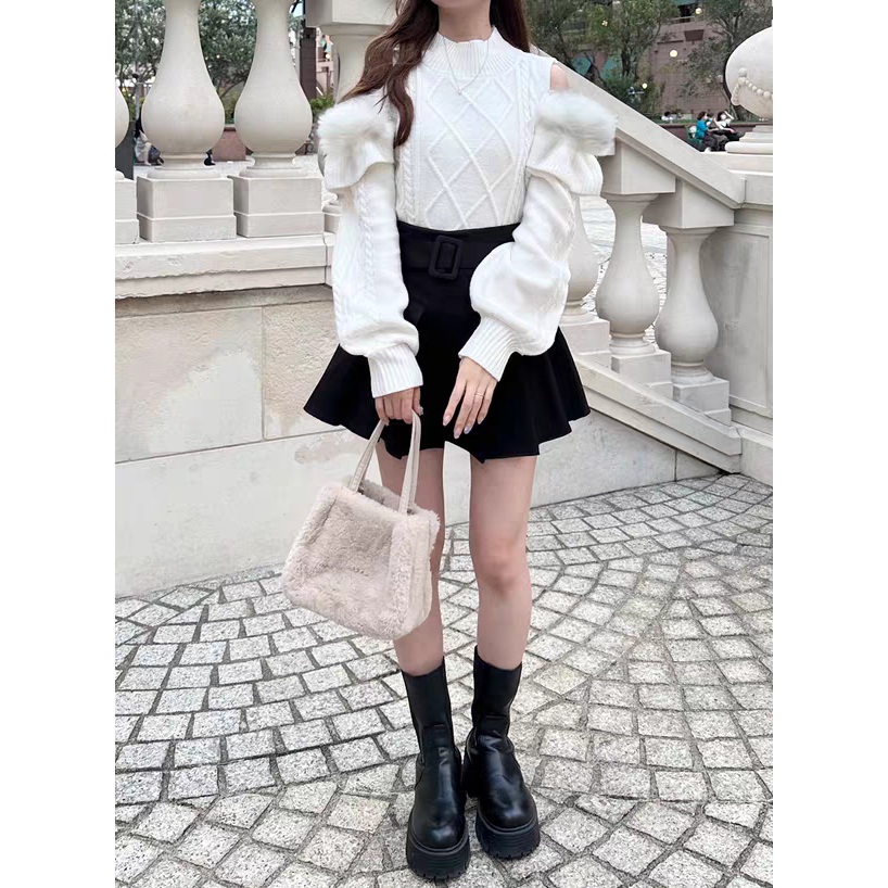 日系甜美露肩絞花羽毛感燈籠袖針織上衣-細節圖3