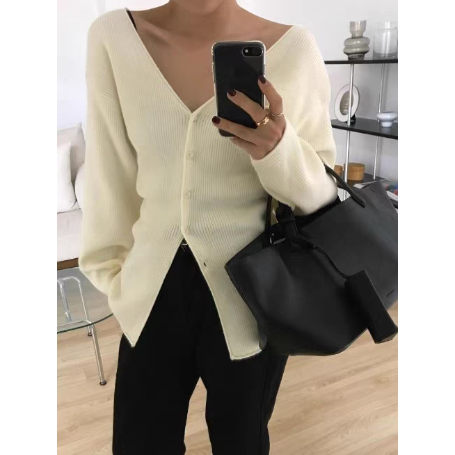 韓國奶白V領修身針織外套-細節圖4