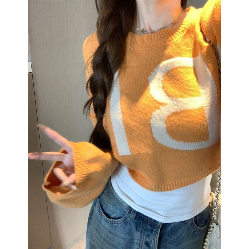 韓版寬鬆字母設計感短版針織上衣-細節圖7