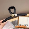 現貨💕早春時尚氣質愛心字母抓夾女韓版大號後腦勺盤發鯊魚夾髮夾髮飾-規格圖5