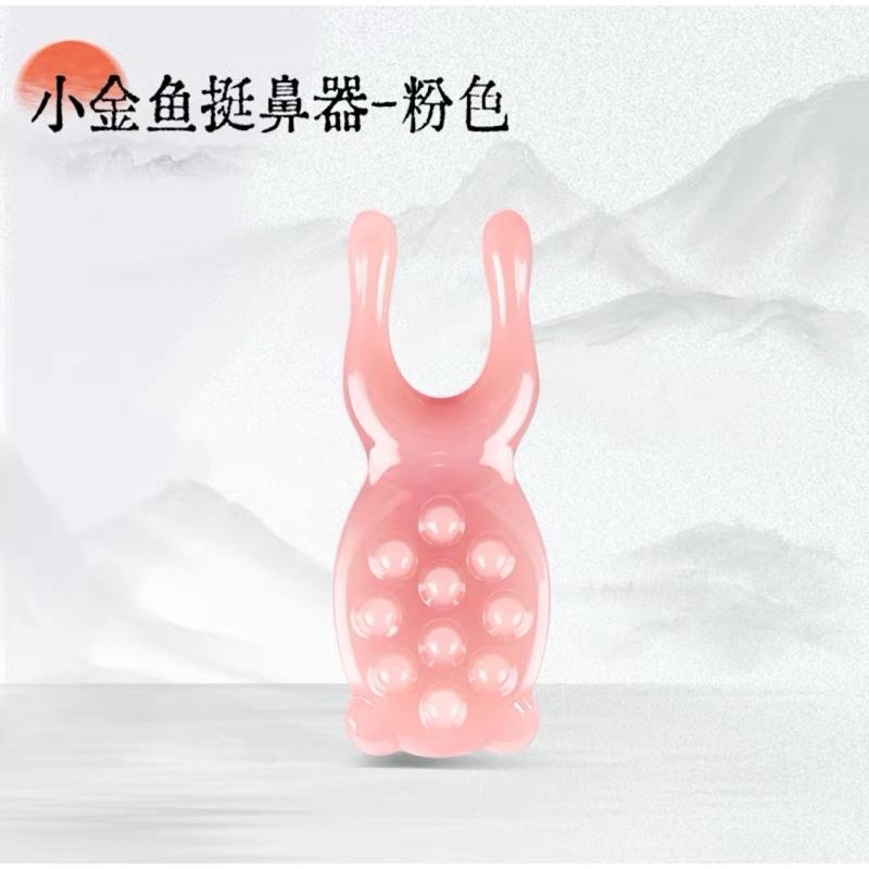 [EGO 滿額贈] 台灣🇹🇼現貨 美顏按摩四件組 刮臉板 多功能海豚梳子 撥筋棒 臉部 刮痧 美容工具 按摩 點穴棒 紓-細節圖8