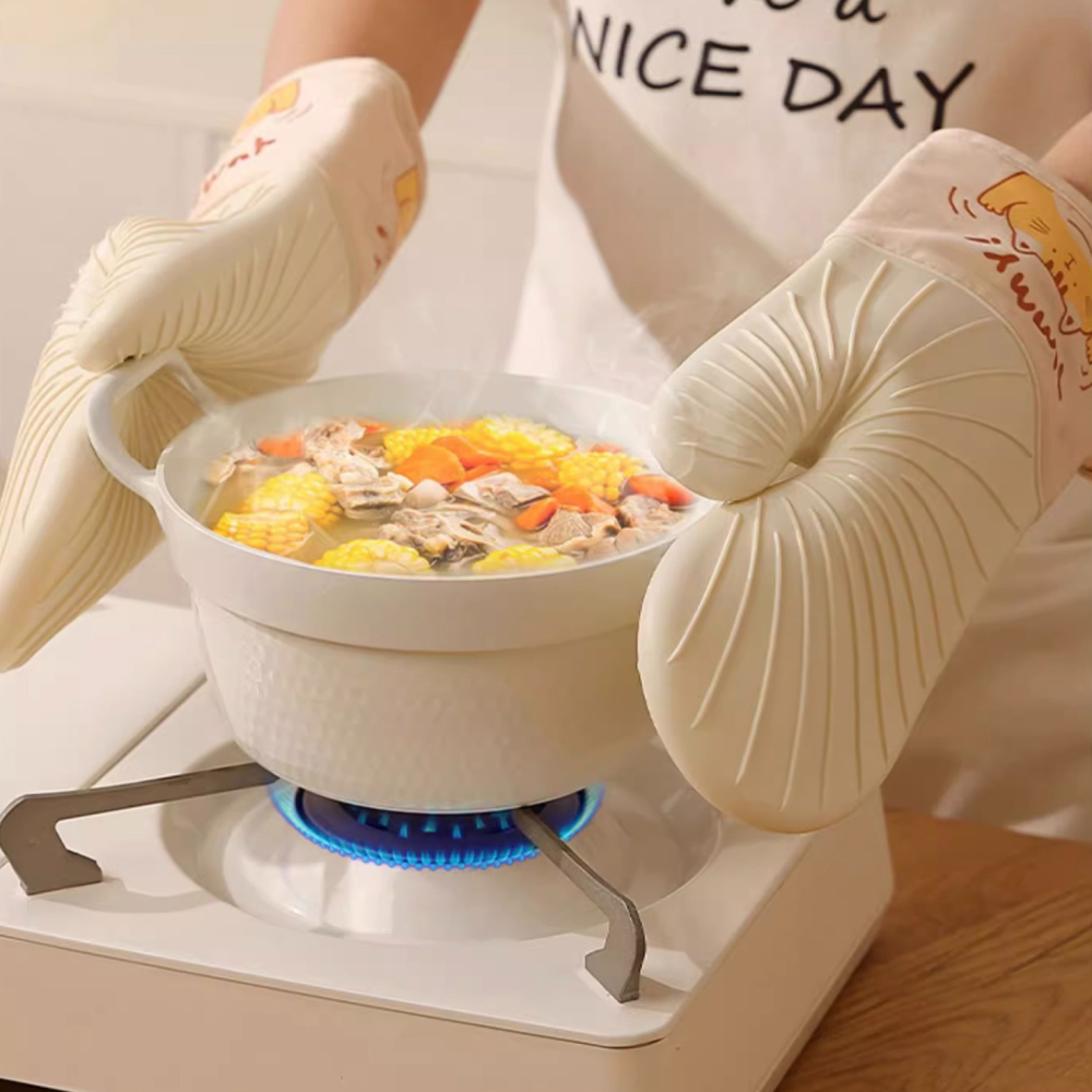 ◎2只入◎長款奶黃小貓系列食品級加厚矽膠+棉雙層太陽紋手套/微波爐烤箱烘焙用防燙防滑手套-細節圖2