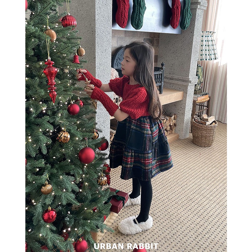 𝗣𝗲𝗻𝗻𝘆 𝗦𝘁𝘂𝗱𝗶𝗼韓國童裝🇰🇷正韓優雅聖誕風套裝✔預購 ✈ 聖誕裝 聖誕衣服 聖誕節服裝-細節圖2