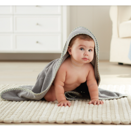 挪威士超細纖維嬰兒兜帽浴巾+圍兜套組 石墨色帶格子飾邊308602-細節圖2